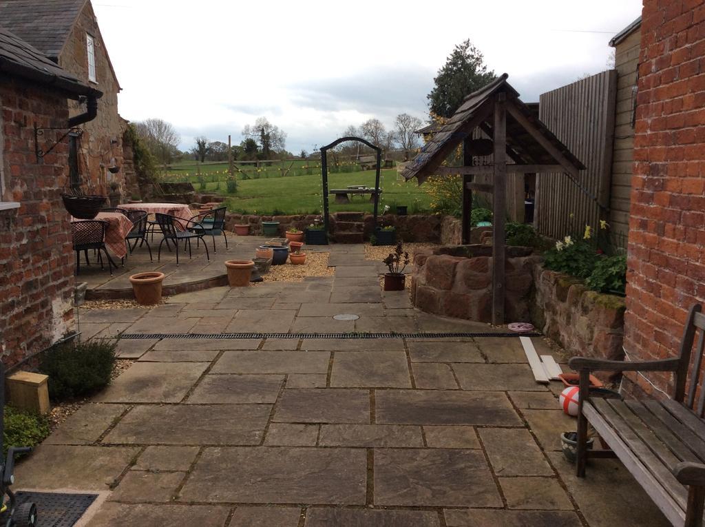 Knockin The Old Forge B&B المظهر الخارجي الصورة